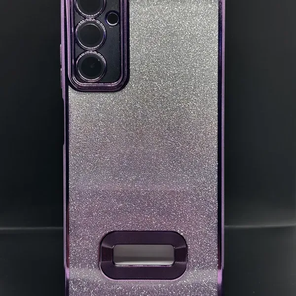 Блестящ лилав силиконов гръб с протектор на камерата за Samsung A05s